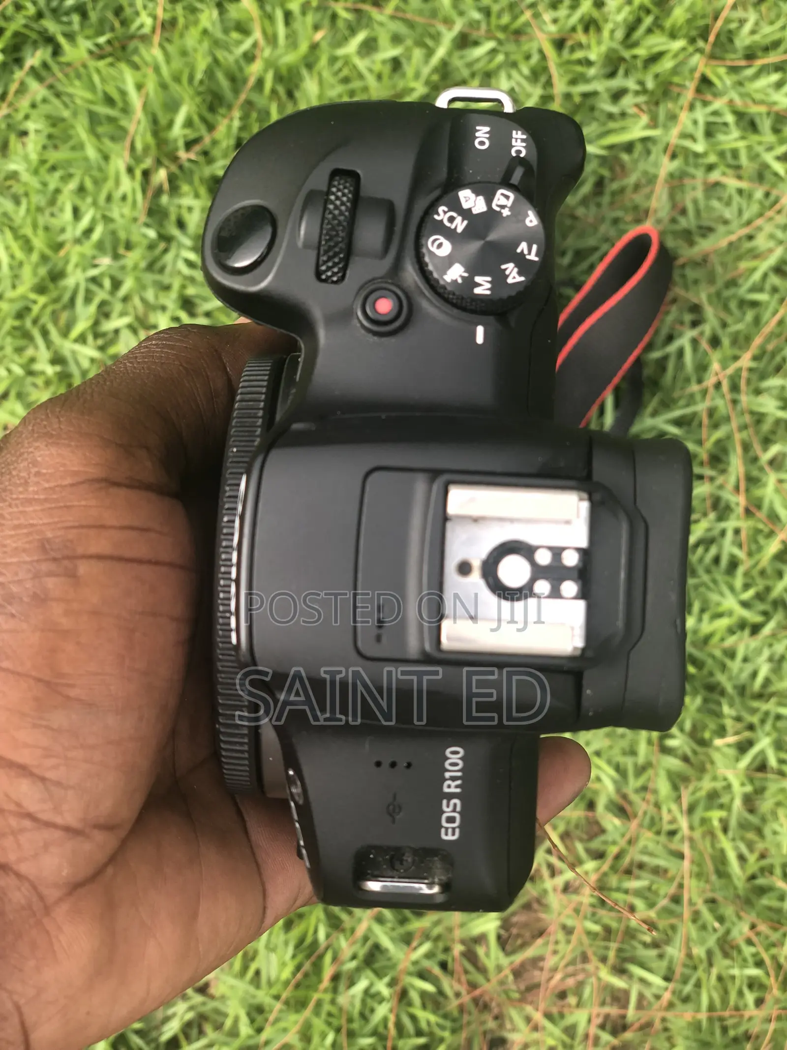 Canon EOS R100 Mirrorless Camera