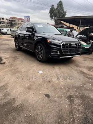 Audi Q5 Premium 2021 Black