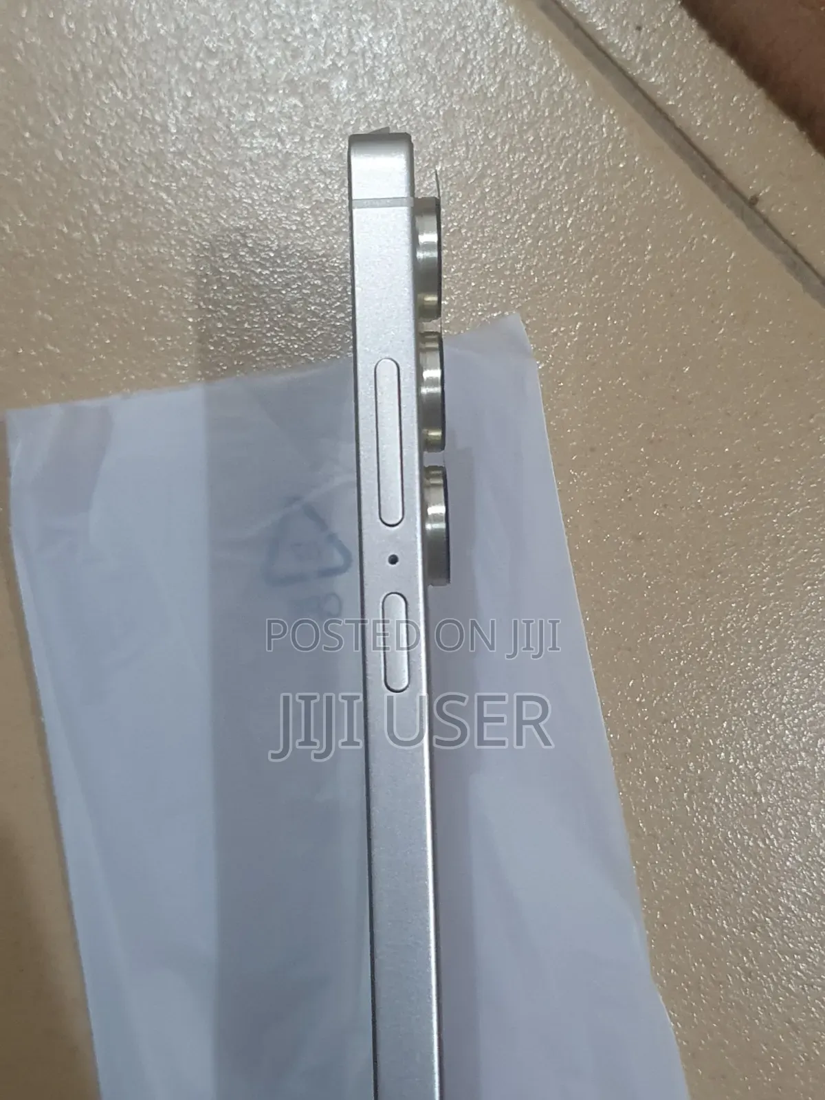 New Mobile Phone 1 TB Gray