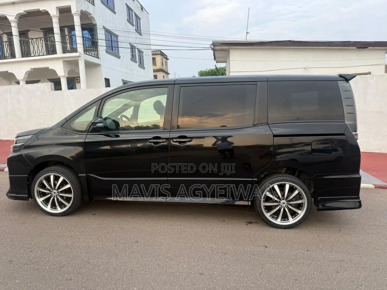 Toyota Voxy 2015 Black