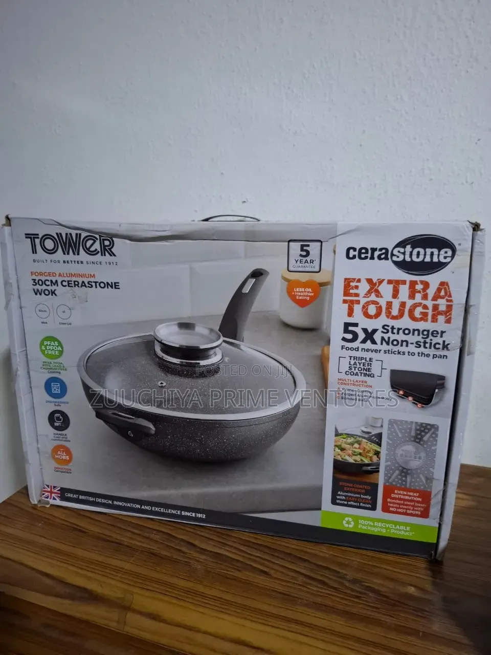 Tower 30cm Cerastone Wok and Lid From Uk