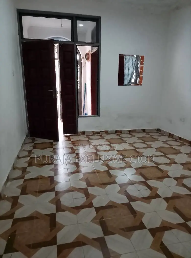1bdrm Room & Parlour in Lekma, Teshie for rent