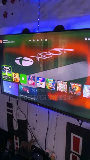 Xbox One With 2 Controllers