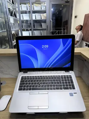 Laptop HP EliteBook 850 G3 8GB Intel Core i5 SSD 256GB