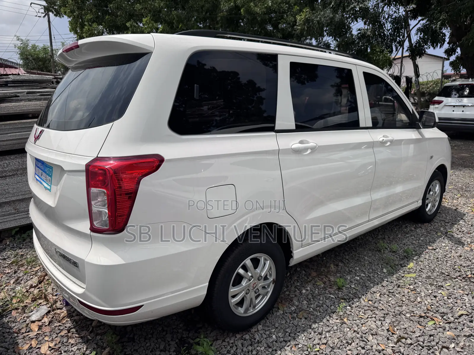 Wuling Hongguang S 2020 White