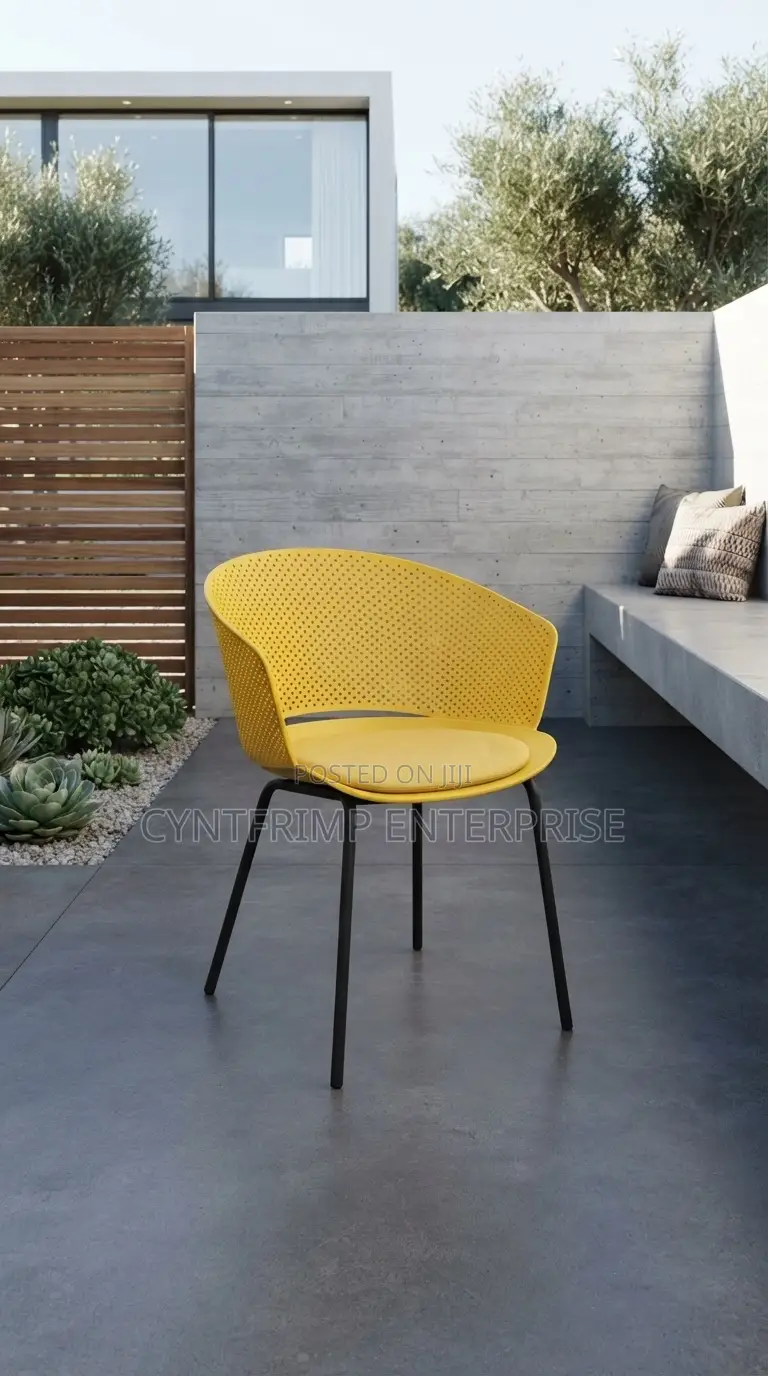 Dining Café Chair – Stackable Design