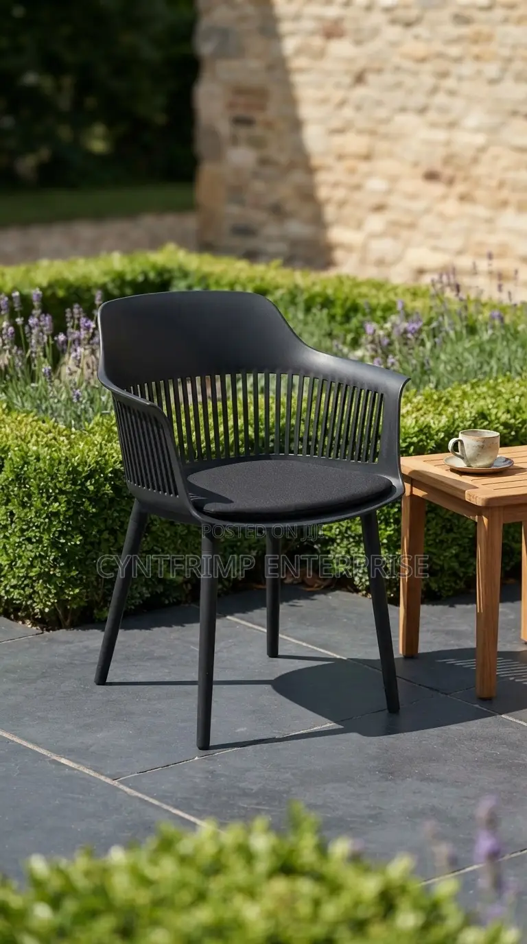 Dining Café Chair – Stackable Design