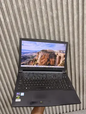 Laptop Gigabyte 16GB Intel Core i7 SSD 500GB