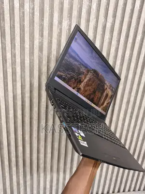 Laptop Gigabyte 16GB Intel Core i7 SSD 500GB