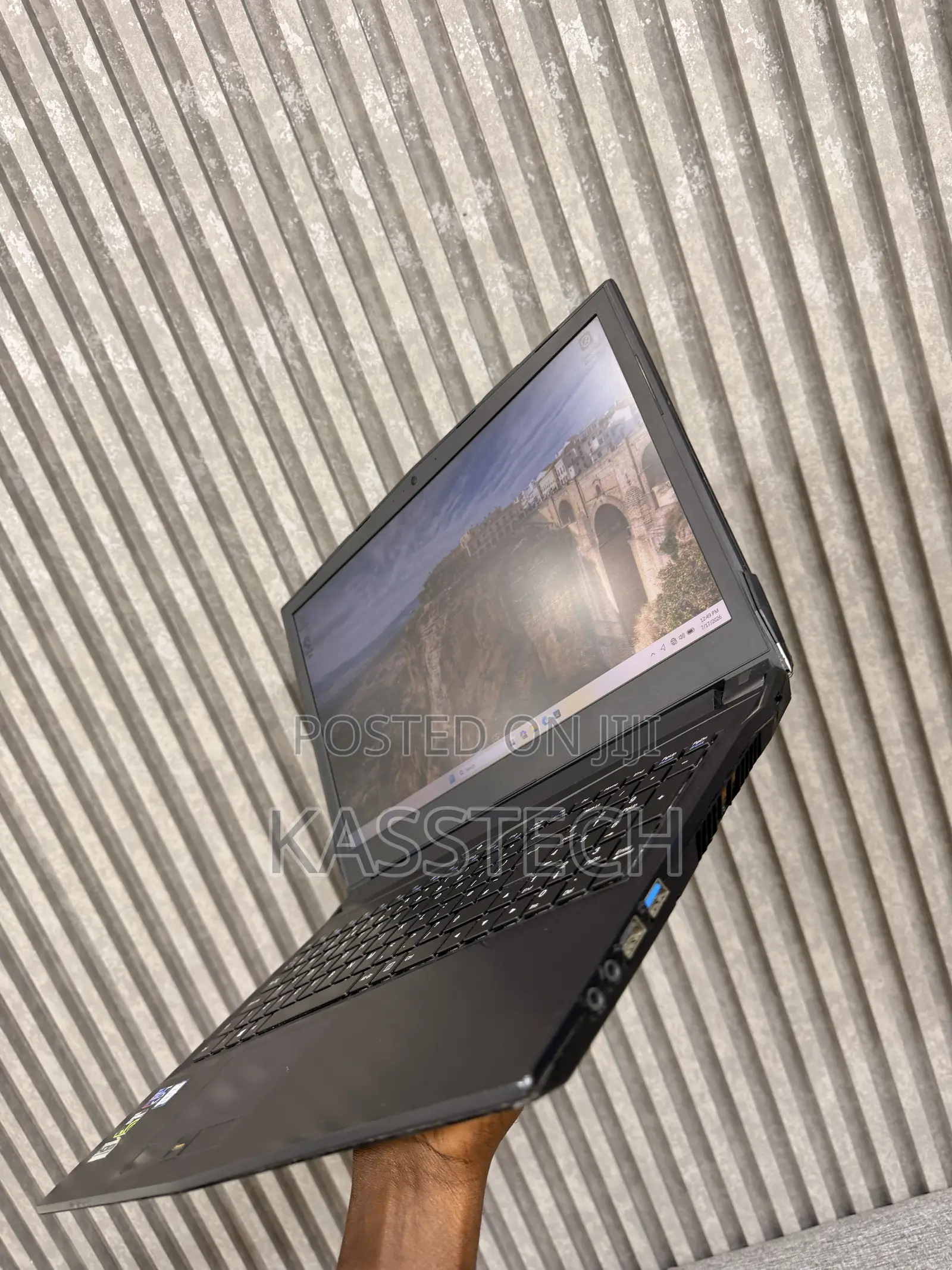 Laptop Gigabyte 16GB Intel Core i7 SSD 500GB