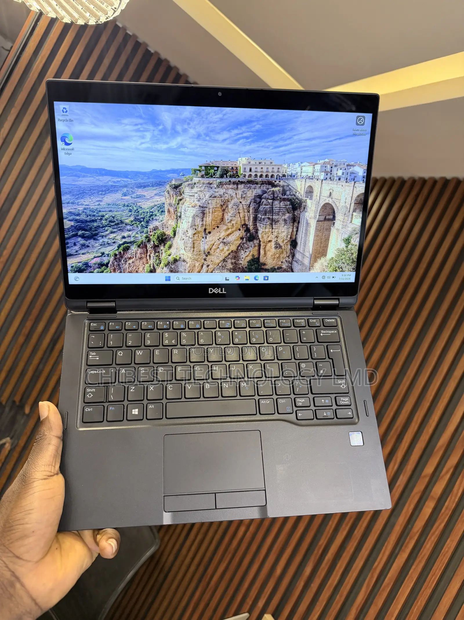 Laptop Dell Latitude 7390 8GB Intel Core i5 SSD 256GB
