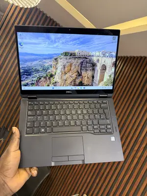 Laptop Dell Latitude 7390 8GB Intel Core i5 SSD 256GB