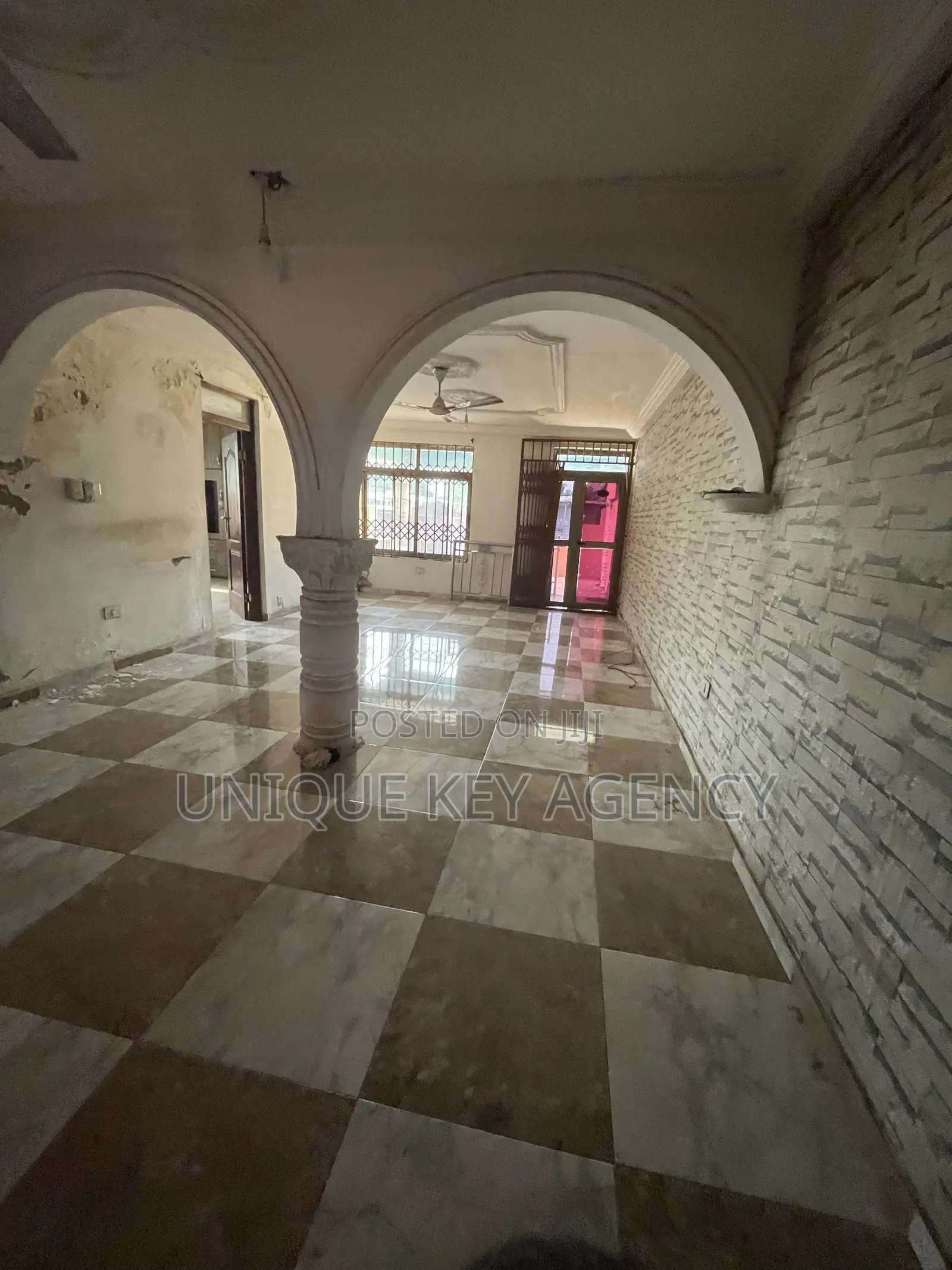 2bdrm Apartment in Unique Key Agency, Accra Metropolitan for rent