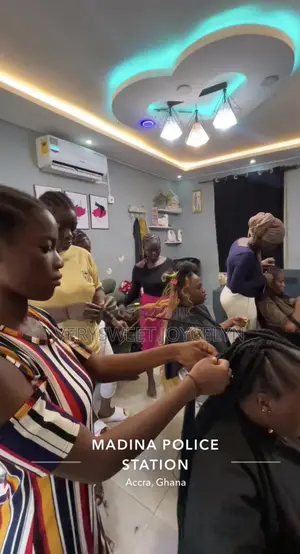 Salon Space