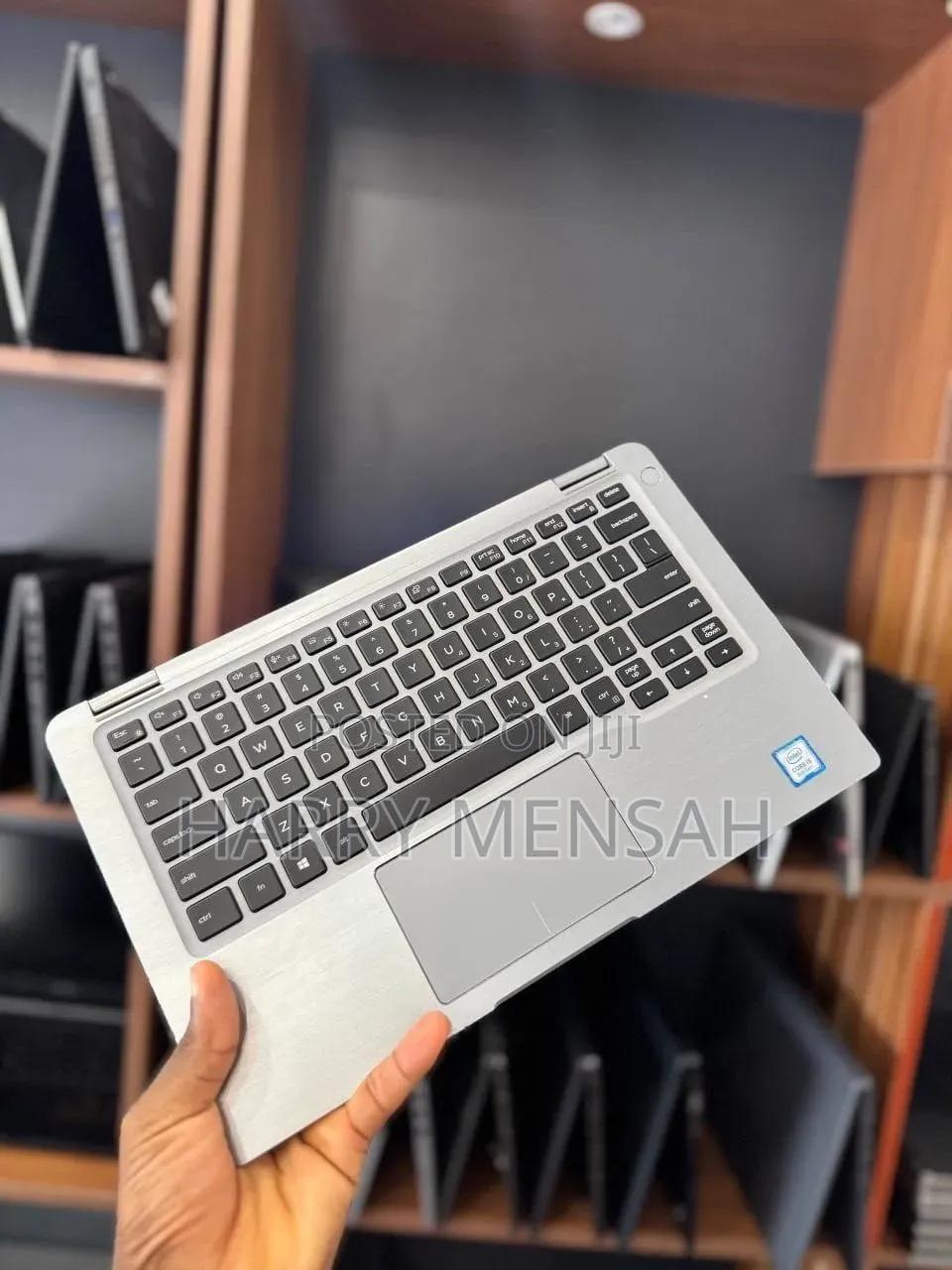 New Laptop Dell Latitude 7400 8GB Intel Core i5 SSD 256GB
