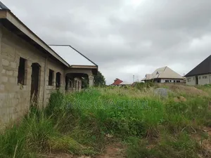 5bdrm Apartment in Kontokrom Agya, Sunyani Municipal for sale