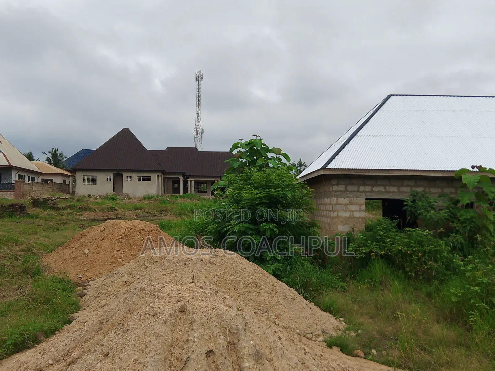 5bdrm Apartment in Kontokrom Agya, Sunyani Municipal for sale