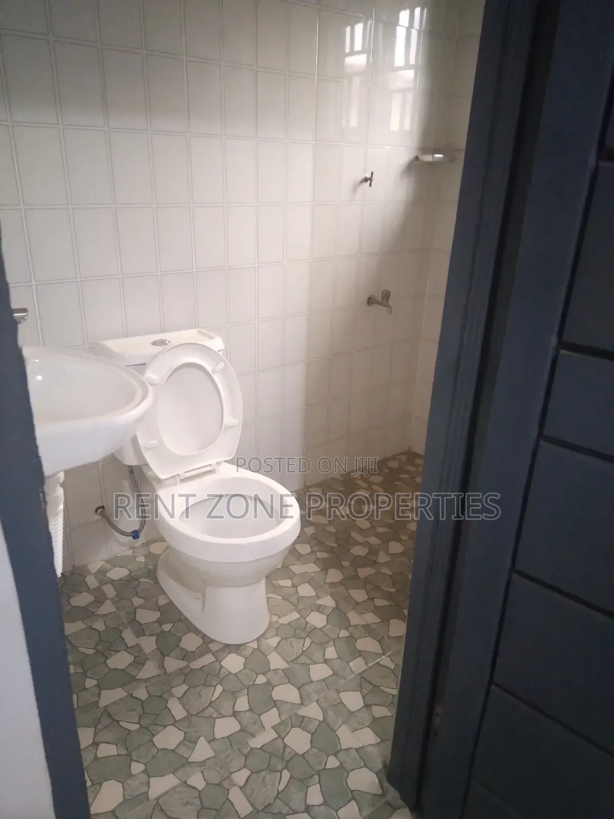 2bdrm Apartment in Ofankor for rent