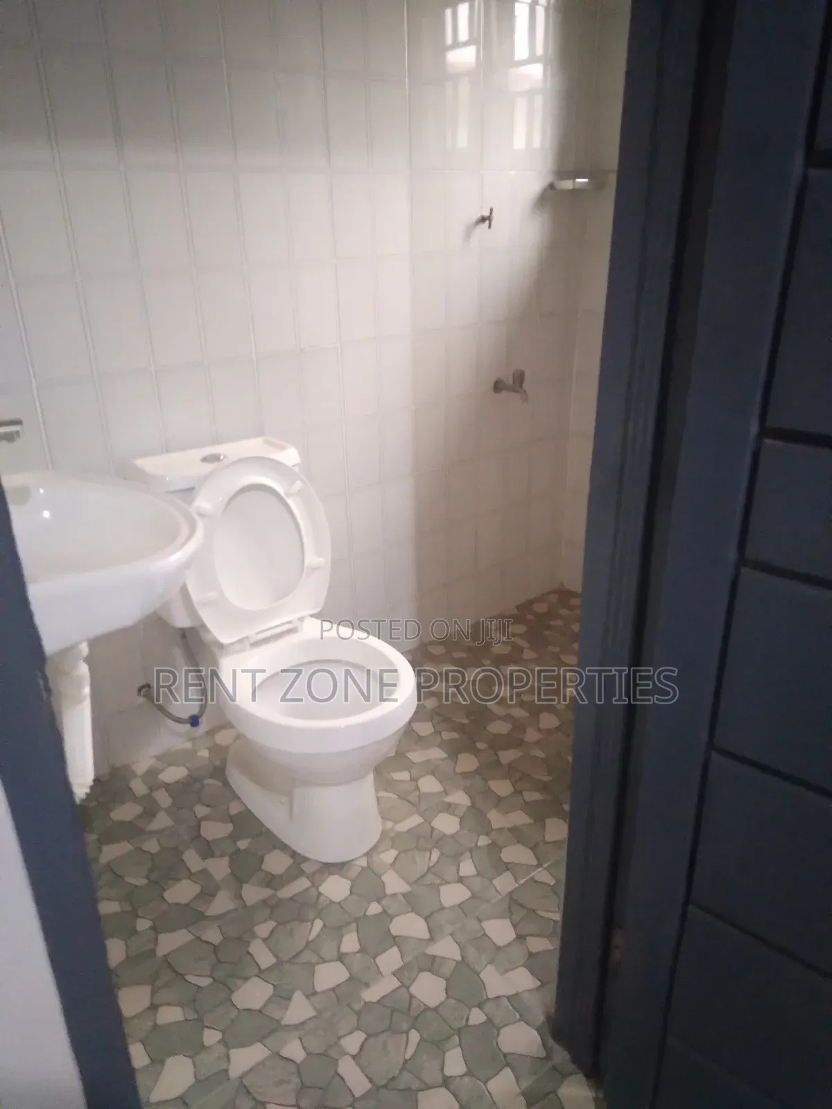 2bdrm Apartment in Ofankor for rent