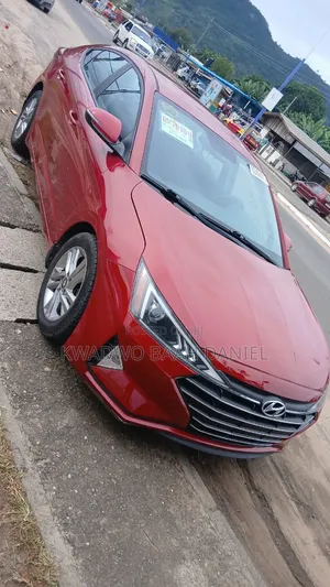 Hyundai Elantra 2020 Red