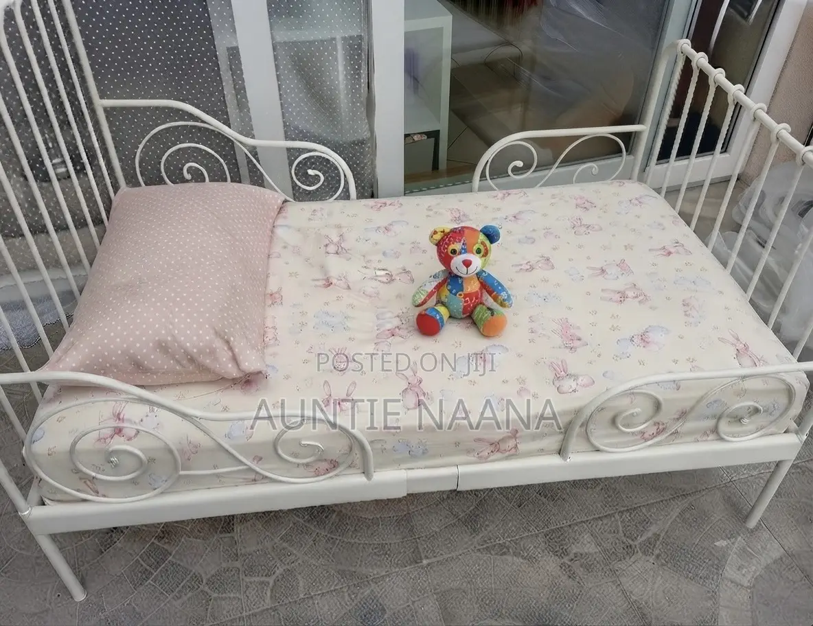IKEA Minnen Extendable Bed Frame With Mattress