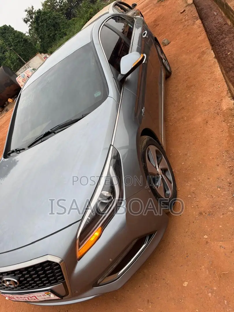 Hyundai Sonata 2016 Gray