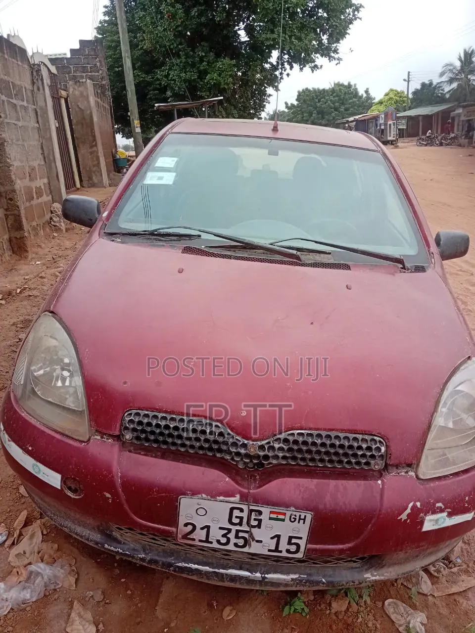 Toyota Yaris 2010 Red