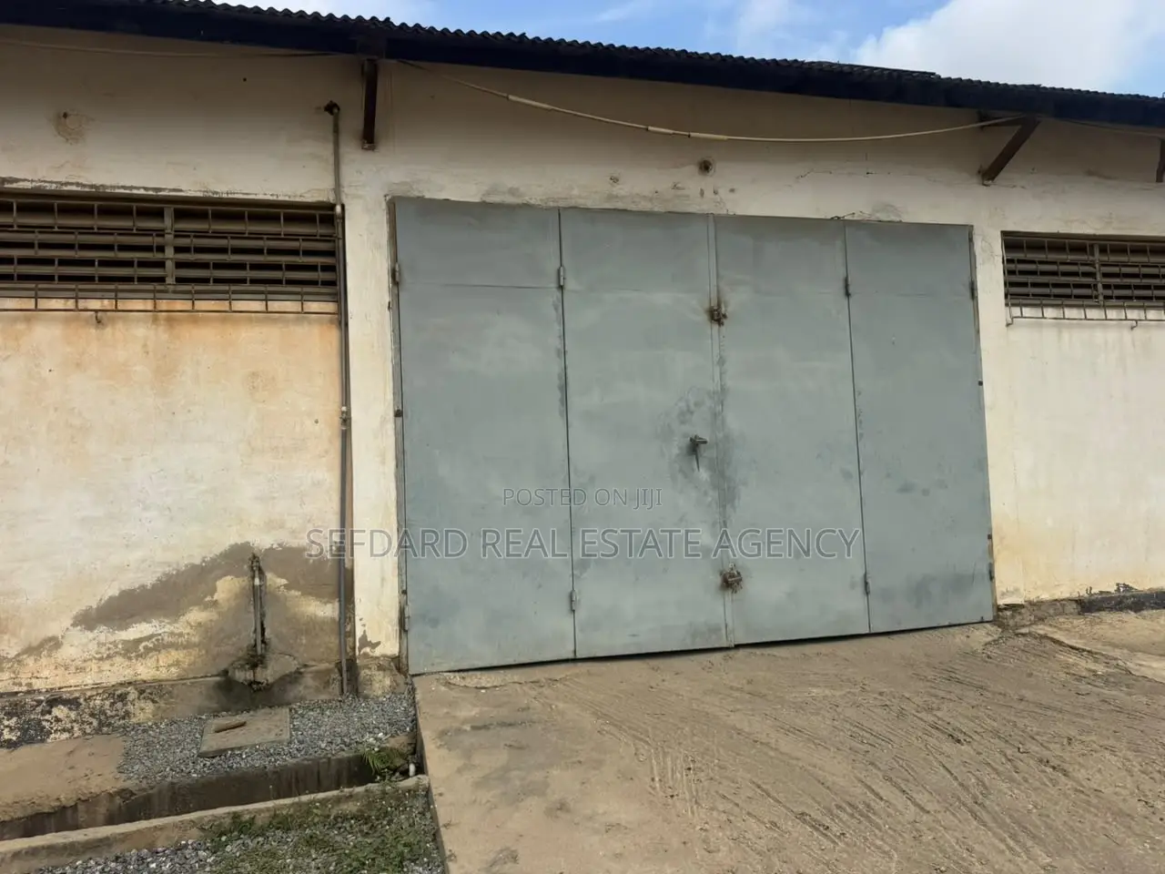 Warehouse for Rent.