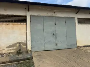 Warehouse for Rent.