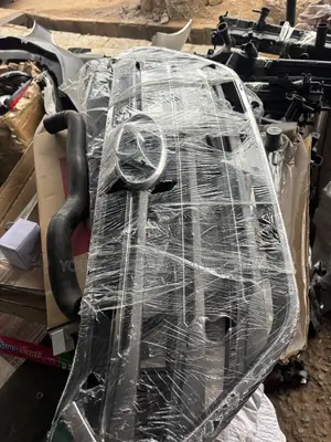 2015 2016 2017 2018 Hyundai Tucson Front Grill Shell