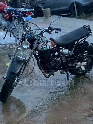 Yamaha 2010 Black