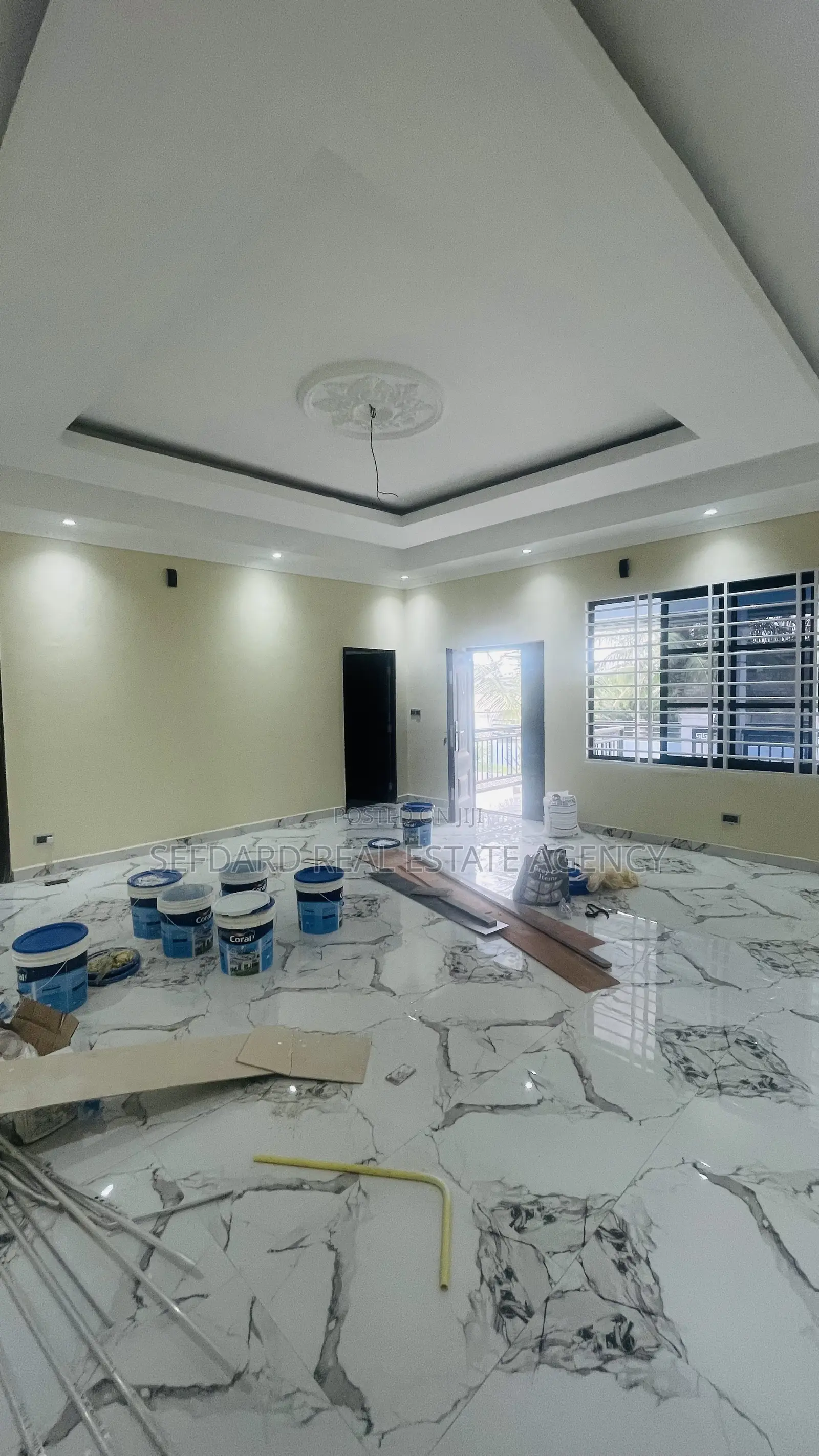 5bdrm House in Sefdard Properties, Amasaman for rent