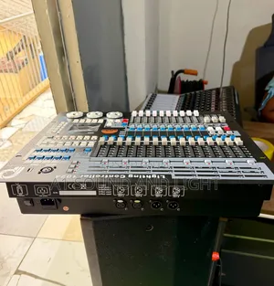 Prolumen Kingkong 1024 Stage Light Mixer/Controller