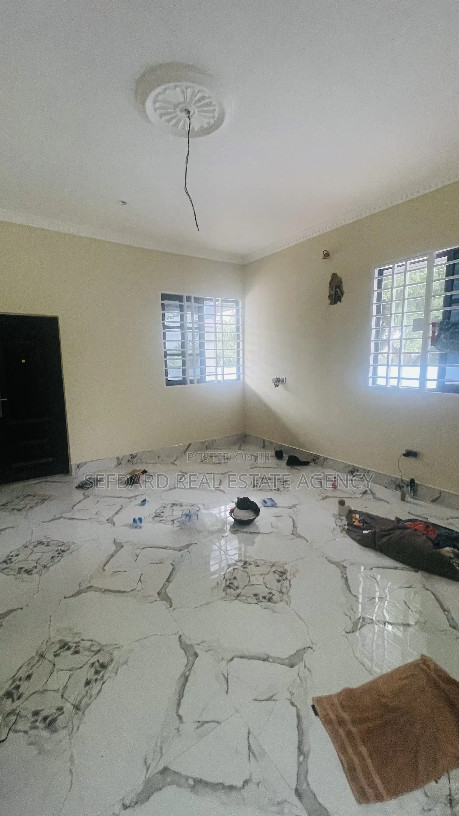 5bdrm House in Sefdard Properties, Amasaman for rent