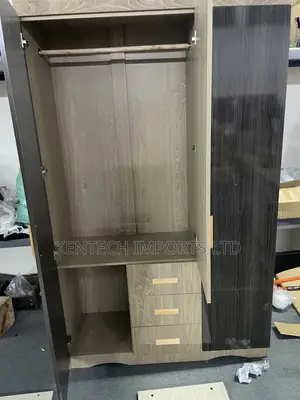 Premium 3-Door Wardrobe With Mirror – Strong Build, Clean Finish