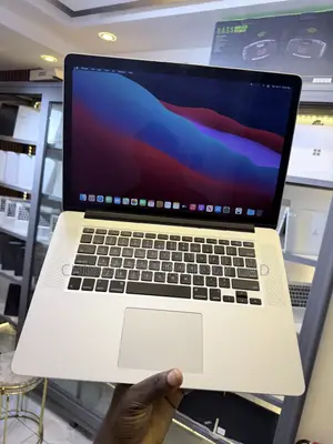 Laptop Apple MacBook Pro 2014 16GB Intel Core i7 SSD 256GB