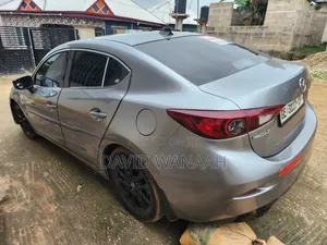 Mazda 3 2016 Gray