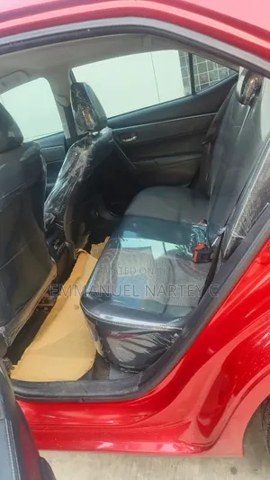 Toyota Corolla 2015 Red