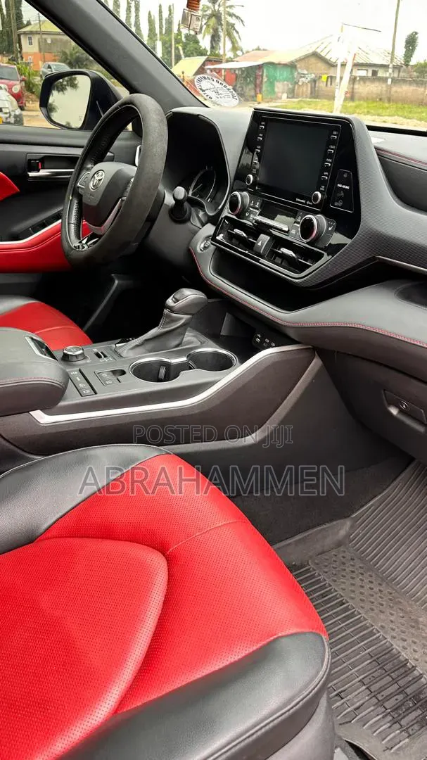 Toyota Highlander 2023 Black