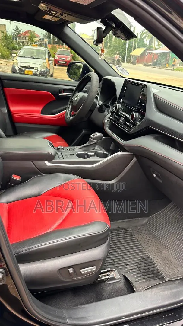 Toyota Highlander 2023 Black