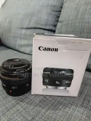 Canon EF 50mm F/1.4 USM Lens