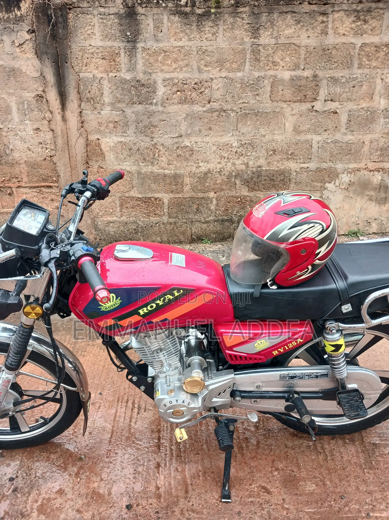 New Royal RY125 2026 Red