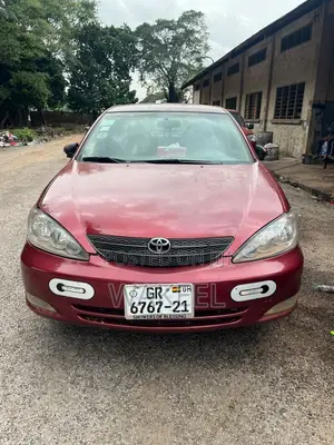 Toyota Camry LE 4dr Sedan (2.4L 4cyl 5M) 2004 Red