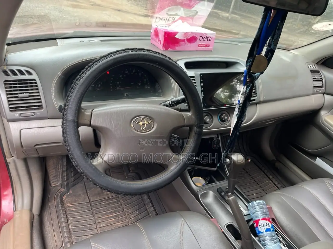 Toyota Camry LE 4dr Sedan (2.4L 4cyl 5M) 2004 Red