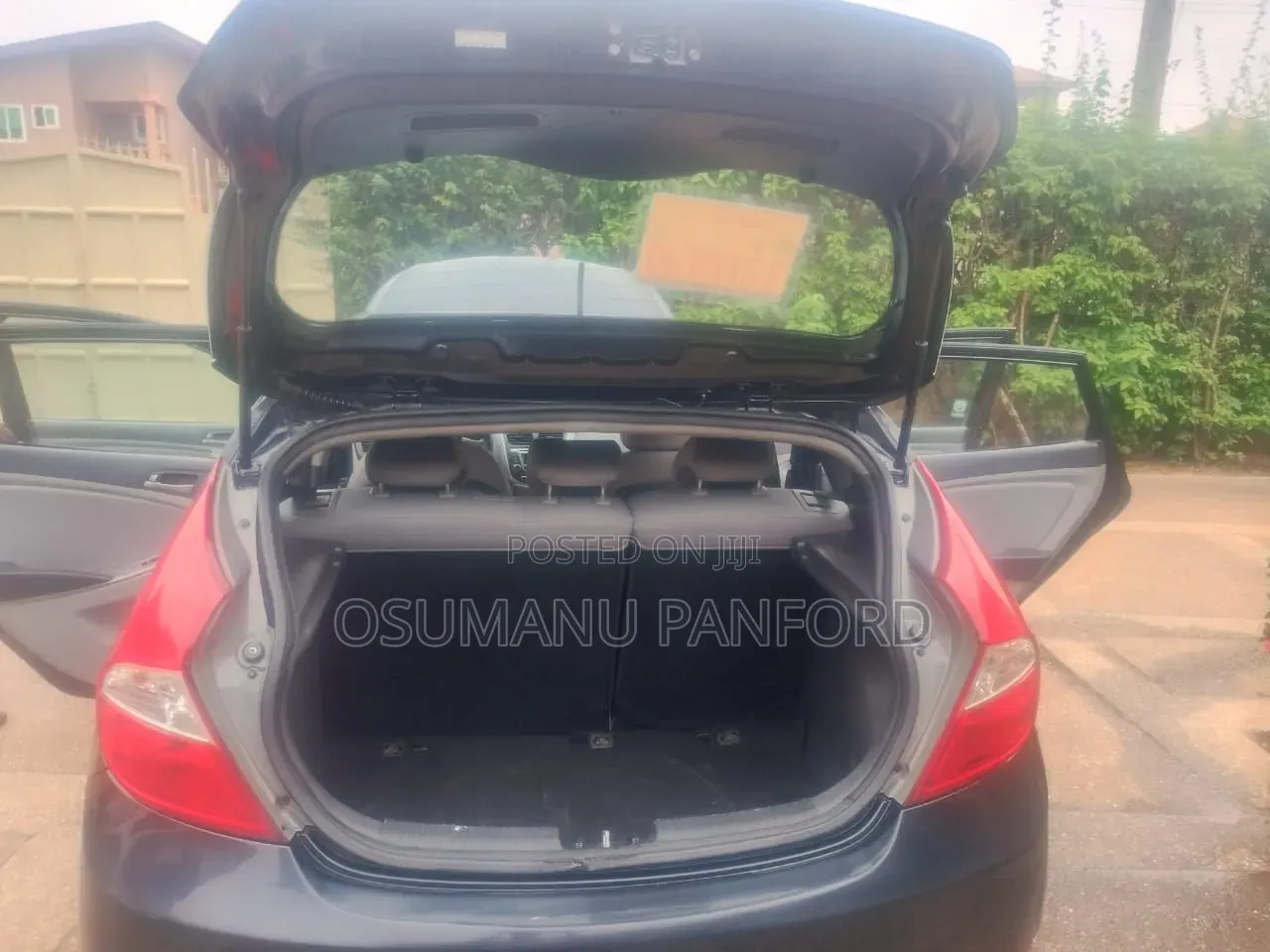 Hyundai Accent 2016 Black