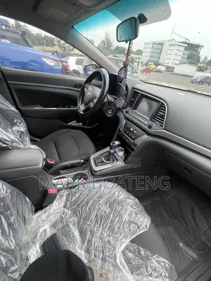 Hyundai Elantra Limited 2018 Blue