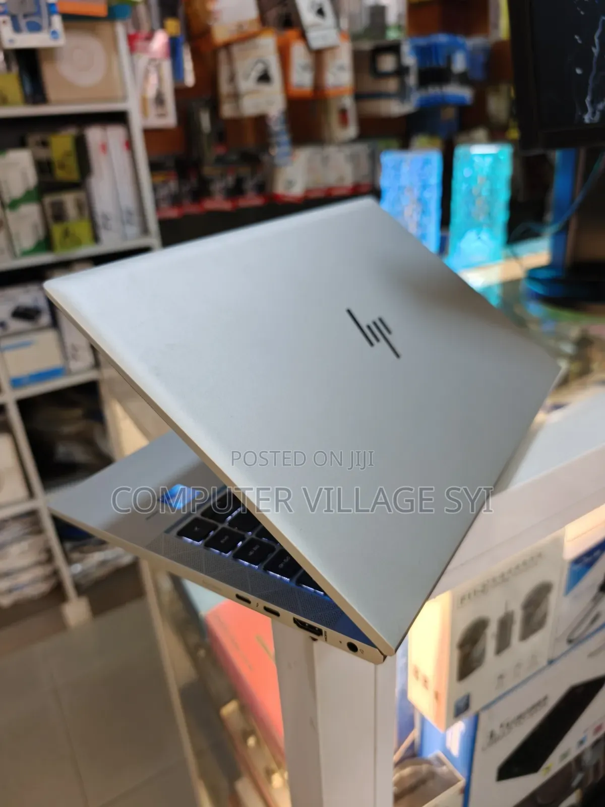Laptop HP EliteBook 840 G8 16GB Intel Core i7 SSD 256GB