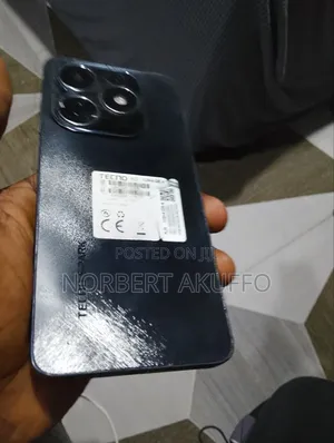 Tecno Spark 20 128 GB Black