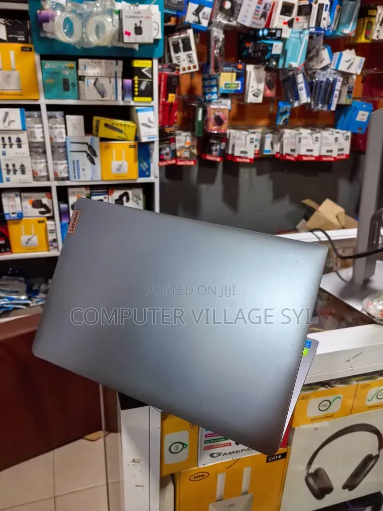 Laptop Lenovo Ideapad 3 12GB Intel Core i5 SSD 512GB