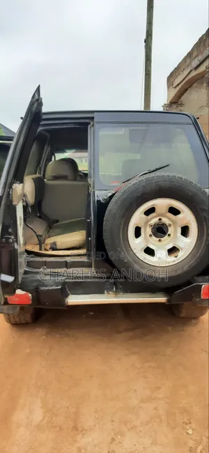 Nissan Patrol 2001 Black